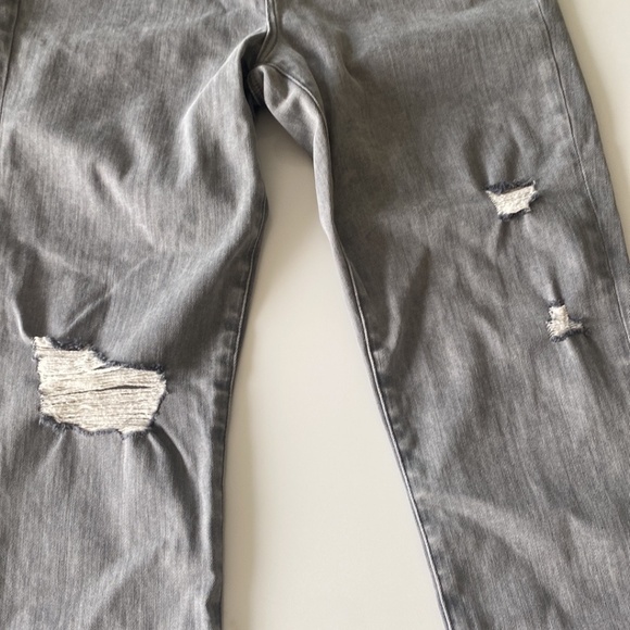 Women’s J Brand  Grey Distressed jeans size 29 - Picture 1 of 4